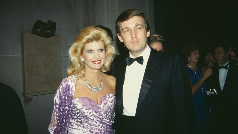 Ivanka Y Donald Trump En 1985