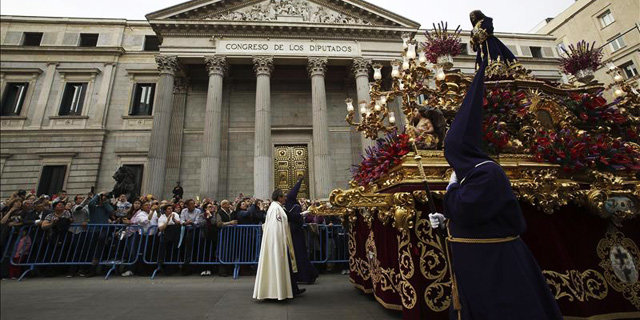 150404-Procesion-Jesus-Medinaceli